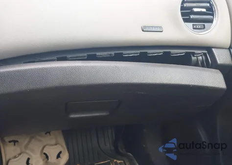 2014 Chevrolet Cruze Ls Auto z USA, uszkodzony, nr VIN 1G1PA5SH9E7352464